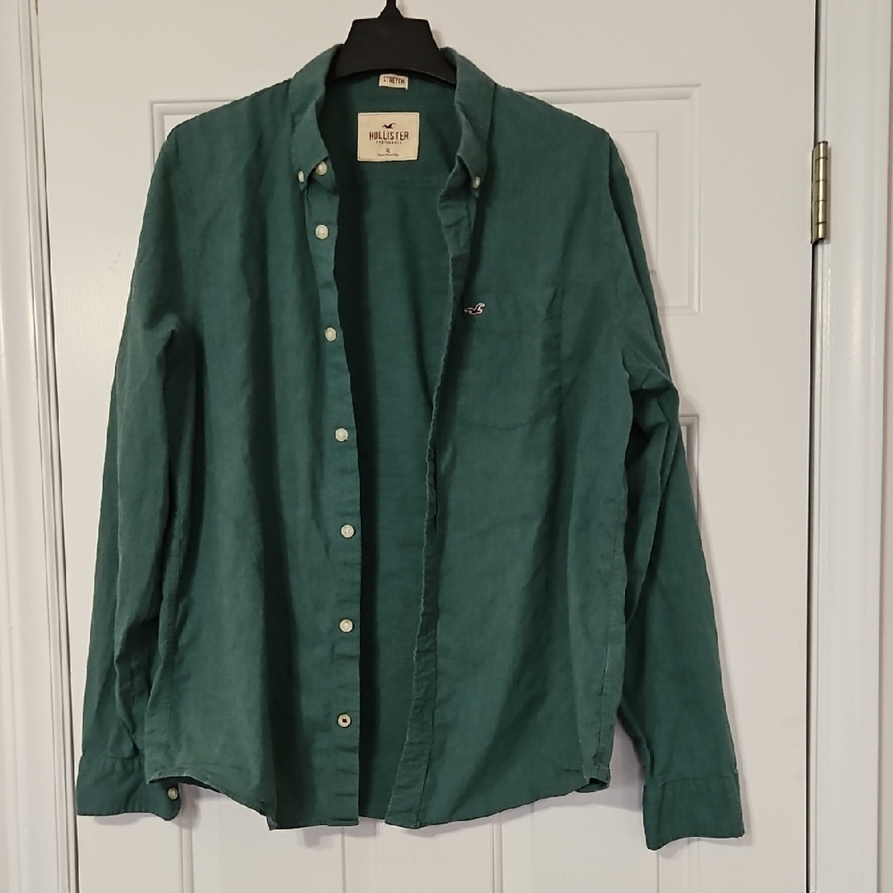 Hollister Men's Teal Button Down Shirt